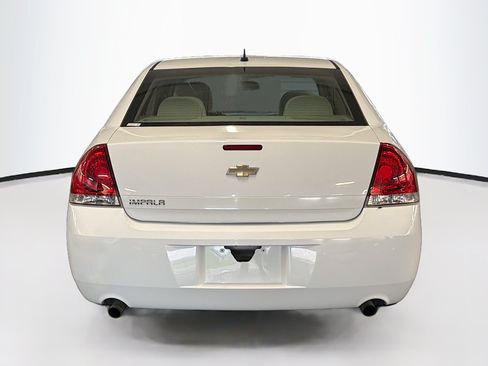 Used 2012 Chevrolet Impala LS FWD image 5