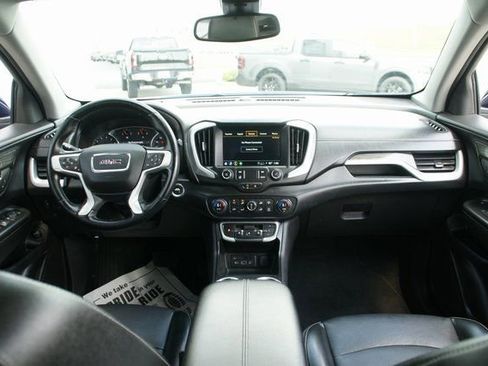 Used 2023 GMC Terrain SLT FWD image 32