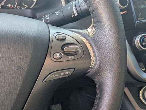 Used 2024 Nissan Murano SL image 18