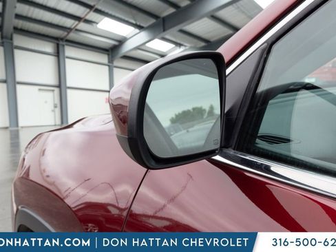Used 2019 Jeep Cherokee Latitude w/ Popular Appearance Group FWD image 26