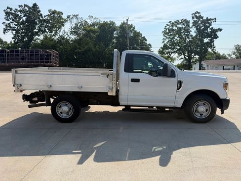 Used 2018 Ford F250 XL RWD image 2