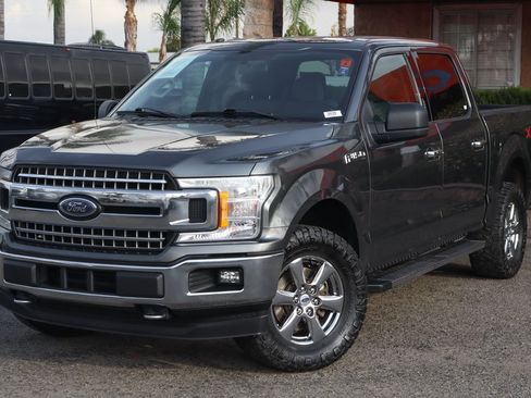 Used 2018 Ford F150 XLT w/ XTR Package image 4