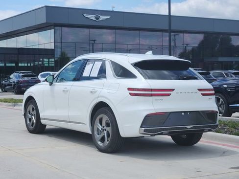 Used 2026 Genesis GV70 2.5T AWD/4WD image 4