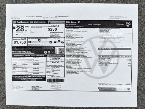 New 2026 Volkswagen Tiguan SE image 36
