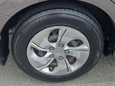 Used 2013 Honda Civic LX image 9