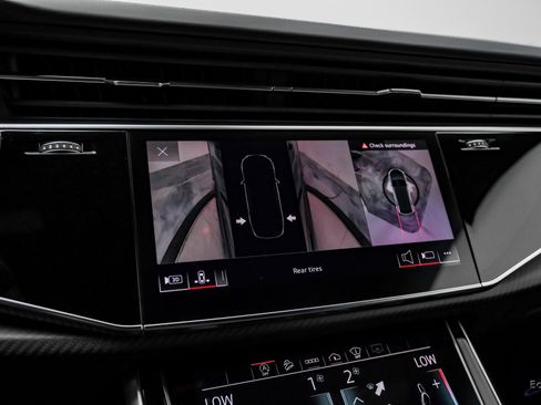 Used 2022 Audi RS Q8 image 49