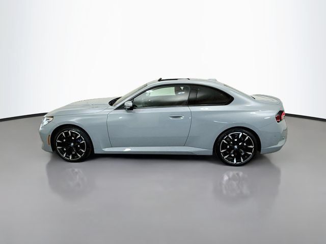 Used 2025 BMW 230i xDrive Coupe w/ M Sport Package AWD/4WD image 4