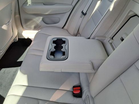 Used 2019 Volvo S60 T5 Momentum w/ Premium Package image 25