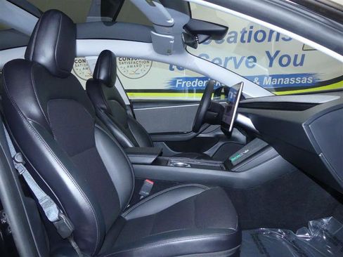 Used 2024 Tesla Model 3 image 7