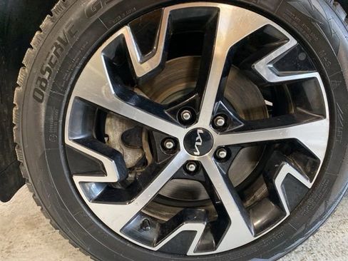 Used 2023 Kia Sportage EX image 5