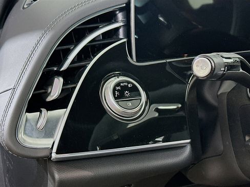 New 2026 Mercedes-Benz E 53 AMG e 4MATIC Sedan image 10