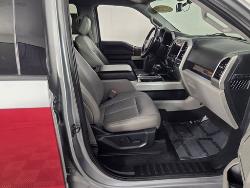 Used 2020 Ford F150 Lariat image 33