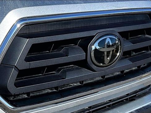 Used 2023 Toyota Tacoma SR5 image 29