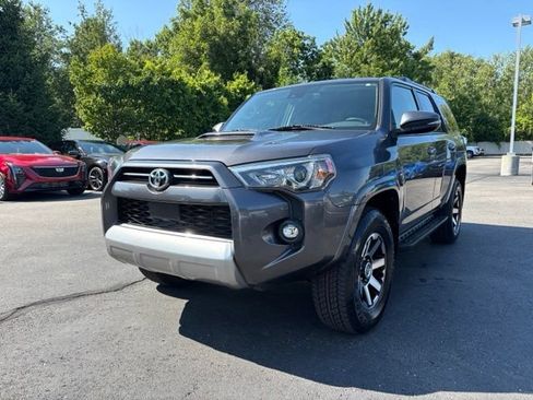 Used 2022 Toyota 4Runner TRD Off-Road Premium w/ Moonroof Package AWD/4WD image 1