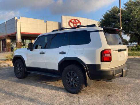 Used 2026 Toyota Land Cruiser w/ Premium Package AWD/4WD image 6