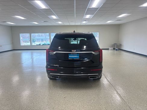 Used 2024 Cadillac XT6 Luxury image 6