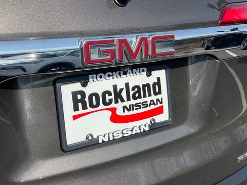 Used 2019 GMC Acadia SLT w/ LPO, Floor Liner Package image 39