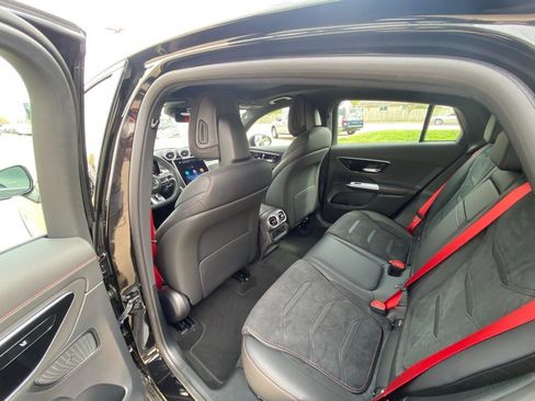 New 2025 Mercedes-Benz GLC 43 AMG 4MATIC Coupe image 16