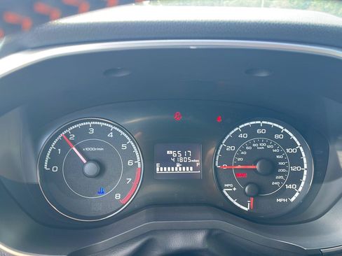 Used 2023 Subaru Crosstrek 2.0i Premium AWD/4WD image 17