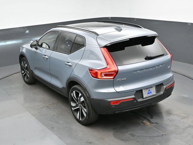 Used 2023 Volvo XC40 B5 Ultimate w/ Protection Package Premier AWD/4WD image 48