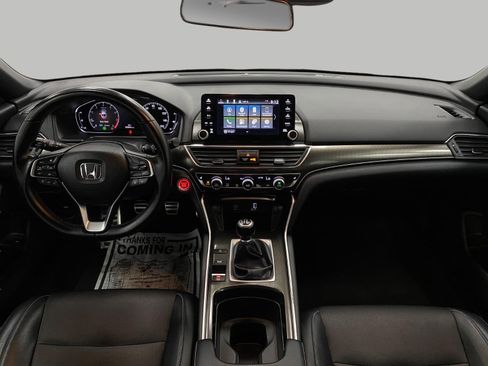 Used 2018 Honda Accord Sport image 21