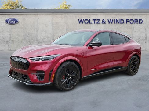 Used 2025 Ford Mustang Mach-E GT AWD/4WD image 3