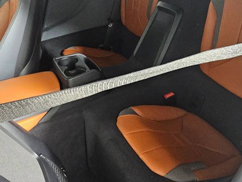 Used 2019 BMW i8 Coupe image 16