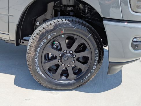 New 2026 RAM 2500 Laramie w/ Night Edition AWD/4WD image 10