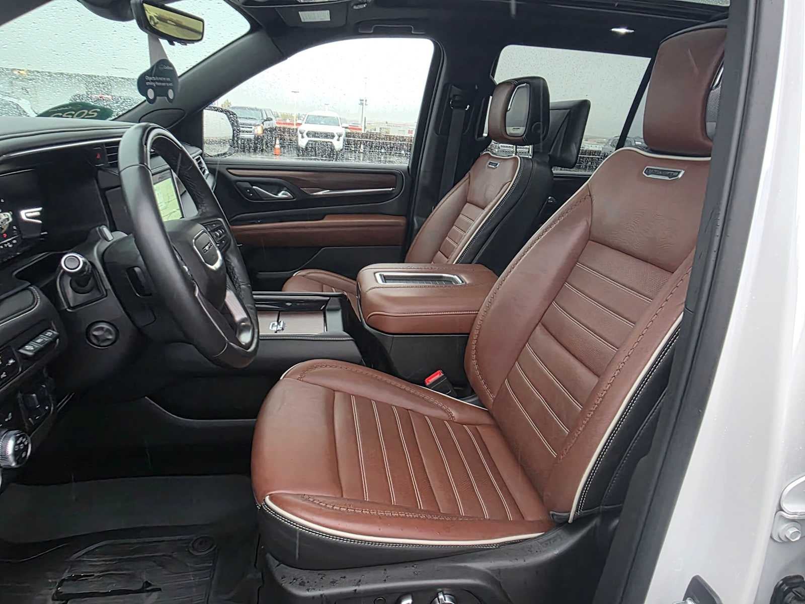 Certified 2023 GMC Yukon Denali Ultimate AWD/4WD image 20