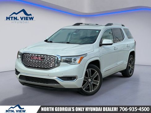 Used 2017 GMC Acadia Denali w/ Technology Package AWD/4WD image 1