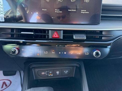 New 2026 Kia K5 LXS FWD image 12