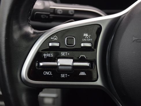 Certified 2022 Mercedes-Benz GLS 450 4MATIC image 24