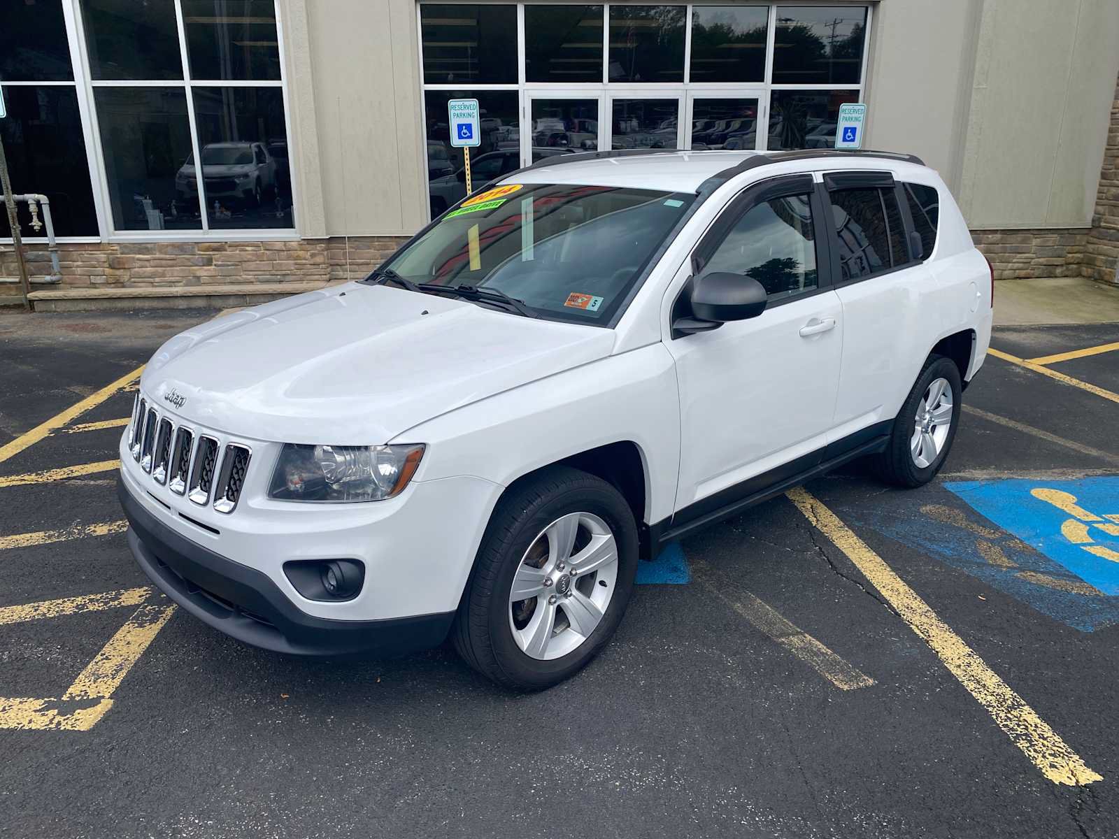 Used 2014 Jeep Compass Sport w/ Power Value Group AWD/4WD image 2