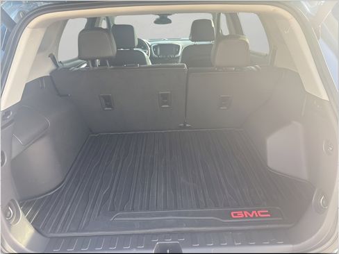 Certified 2024 GMC Terrain SLT AWD/4WD image 12