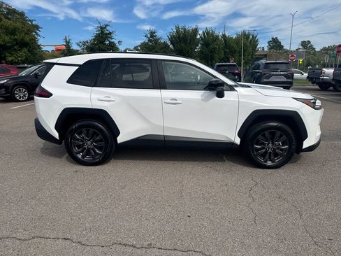 Used 2026 Toyota RAV4 XLE Premium AWD/4WD image 10