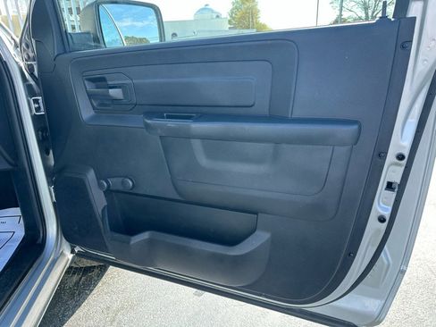 Used 2017 RAM 1500 Tradesman w/ Popular Equipment Group image 19