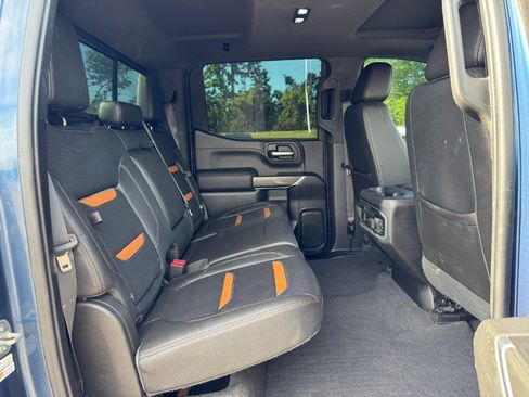 Used 2019 GMC Sierra 1500 AT4 w/ AT4 Premium Package AWD/4WD image 17