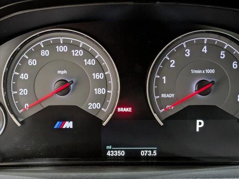 Used 2018 BMW M3 image 11
