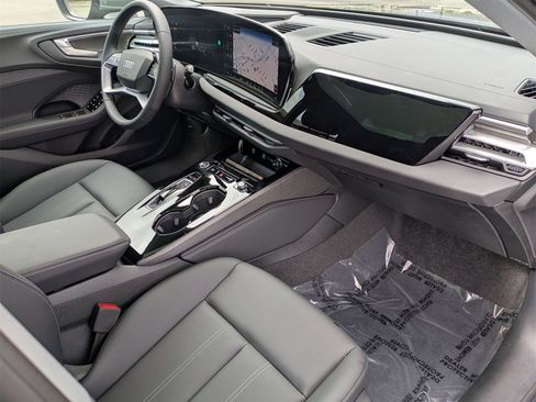 New 2025 Audi A5 2.0T Premium Plus image 9