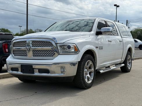 Used 2017 RAM 1500 Laramie w/ Convenience Group image 2