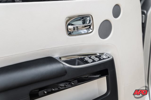 Used 2014 Rolls-Royce Ghost RWD image 67