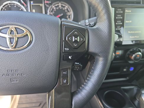 Used 2023 Toyota 4Runner TRD Off-Road Premium w/ Moonroof Package AWD/4WD image 31