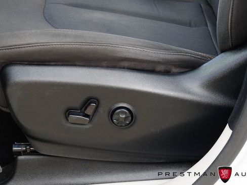 Used 2017 Chrysler Pacifica Touring image 20