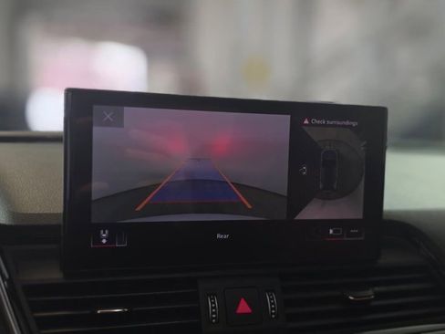 Used 2023 Audi SQ5 Premium Plus w/ Premium Plus Package image 23