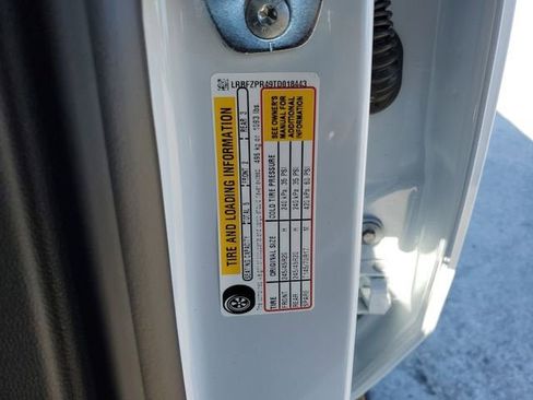 New 2026 Buick Envision Sport Touring image 32