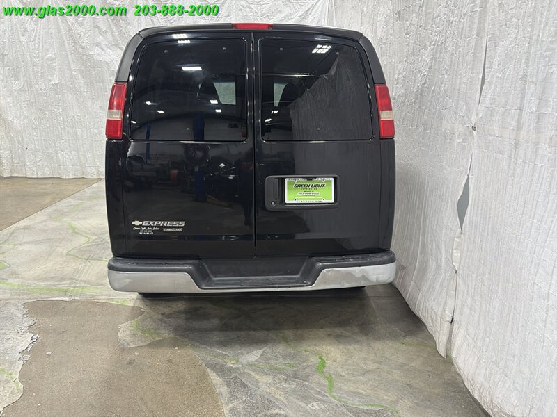 Used 2016 Chevrolet Express 3500 LT w/ LT Preferred Equipment Group RWD image 20