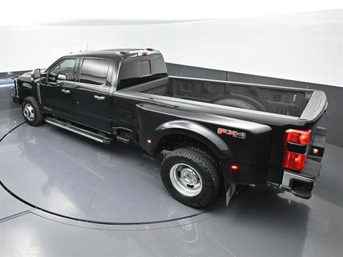 Used 2024 Ford F350 Lariat w/ Chrome Package AWD/4WD image 39