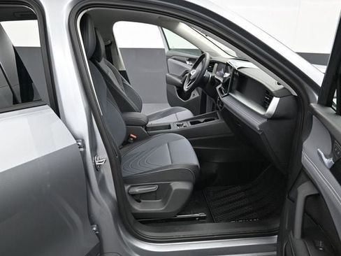 New 2026 Volkswagen Tiguan SE AWD/4WD image 14