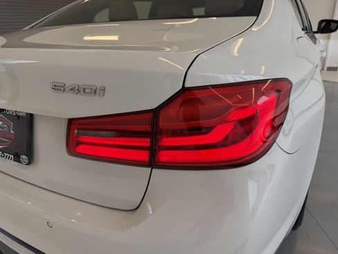 Used 2019 BMW 540i xDrive w/ Convenience Package image 41