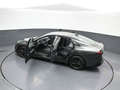 New 2026 Kia K5 LXS FWD image 43